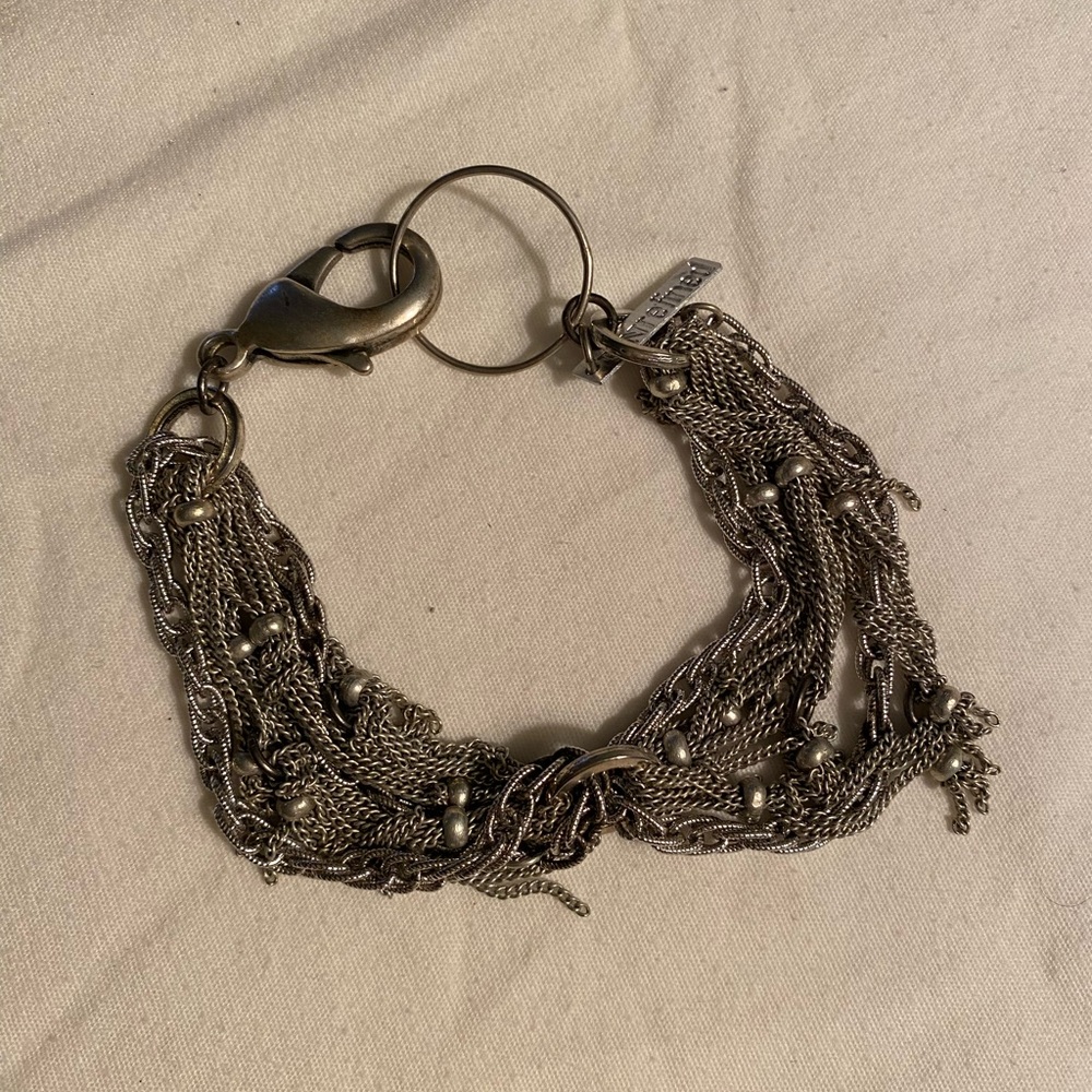 Elegant Silver Chain Bracelet